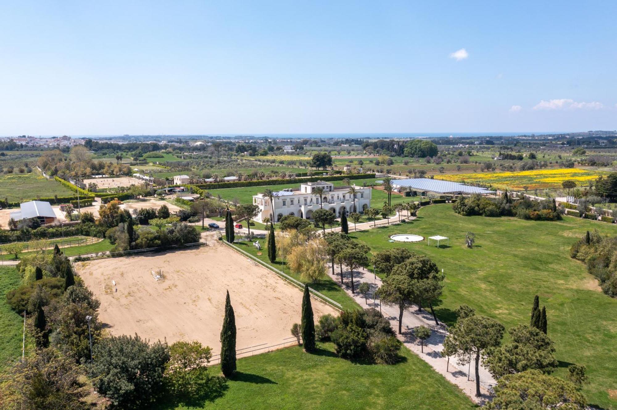 Hotiday Room Collection - Gallipoli Masseria Exterior photo